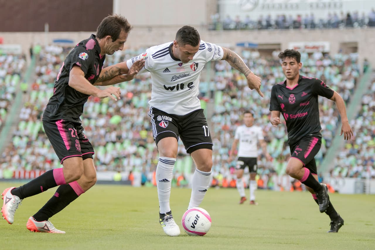 014 Milton Caraglio - Atlas: Aportó 7 puntos en la jornada.