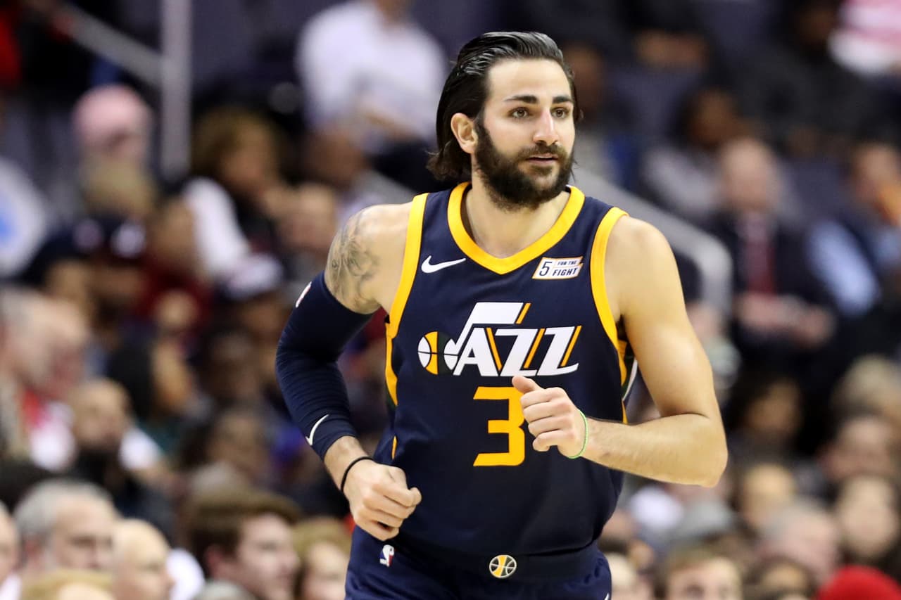 UTAH JAZZPG: Ricky Rubio2018/2019: 13.3 puntos, 3.5 rebotes y 6.2 asistencias por partido.