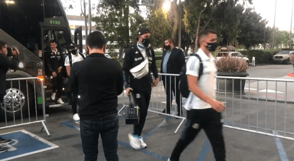 Con Funes Mori, el Tri llega a Los Angeles para el amistoso ante Nigeria