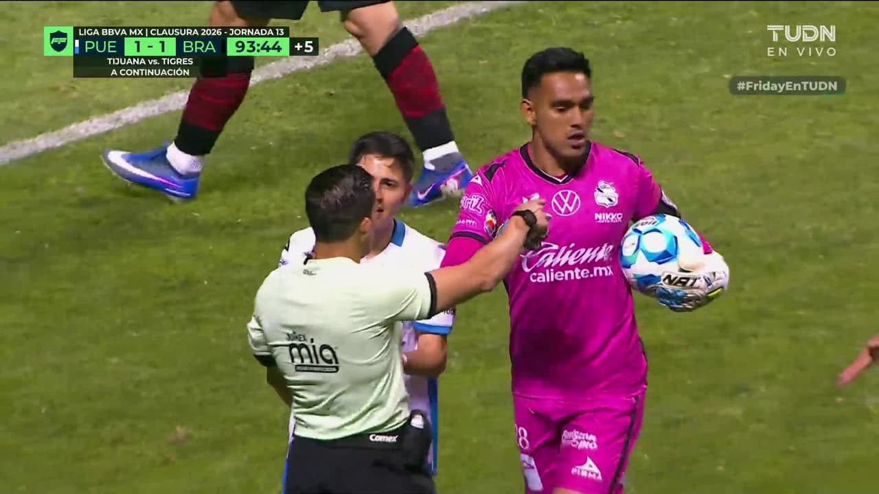 ¡Drama total! ¡Penal para Bravos en el último minuto pero el VAR lo echa para atrás por una mano previa!