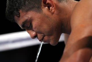 Román 'Chocolatito' González con nueva preparación de cara a su pleito con Akira Yaegashi