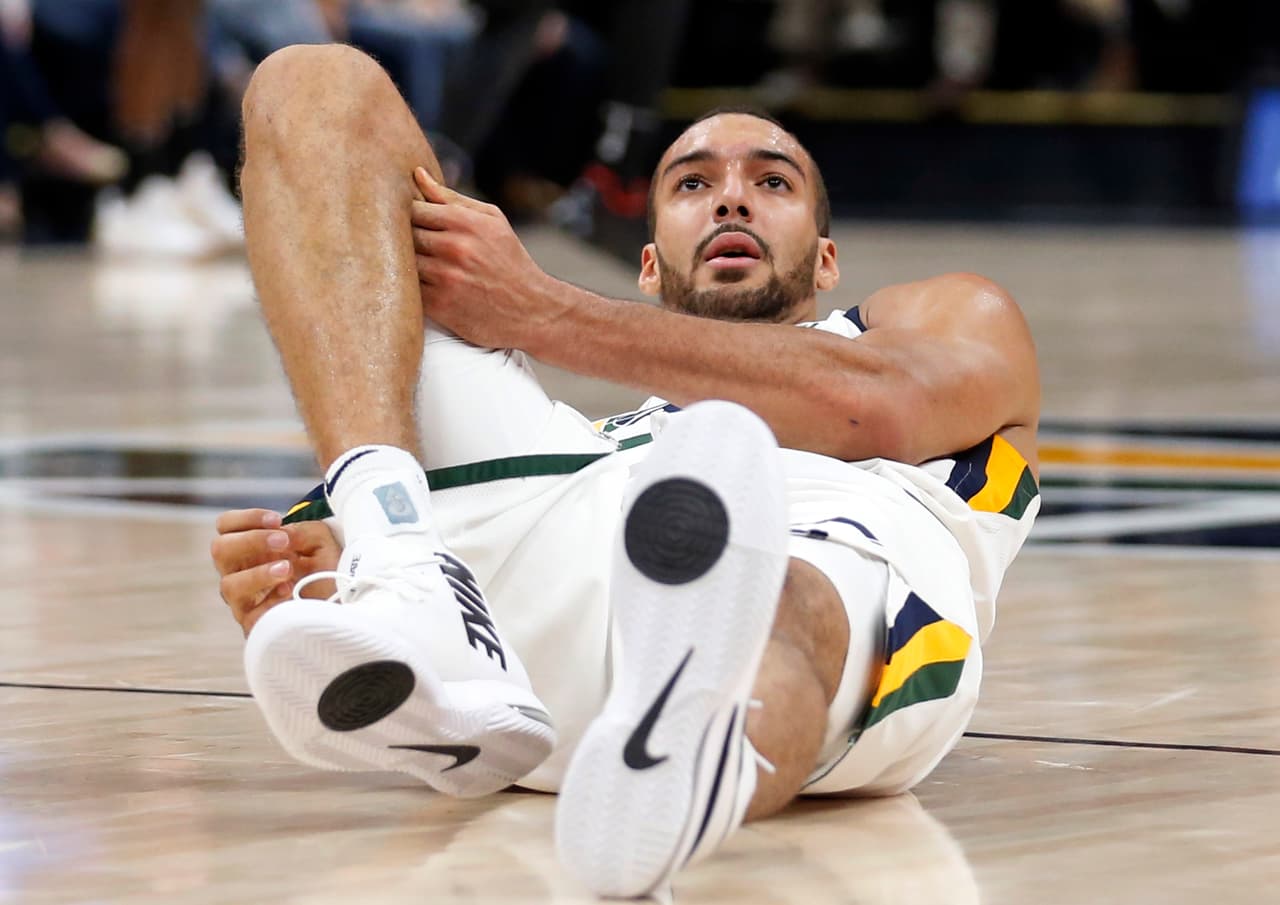 Francés Rudy Gobert fuera de cuatro a seis semanas por lesión