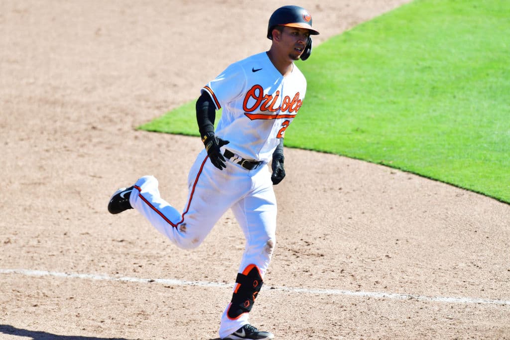 Ramón Urías pega su primer cuadrangular de la temporada