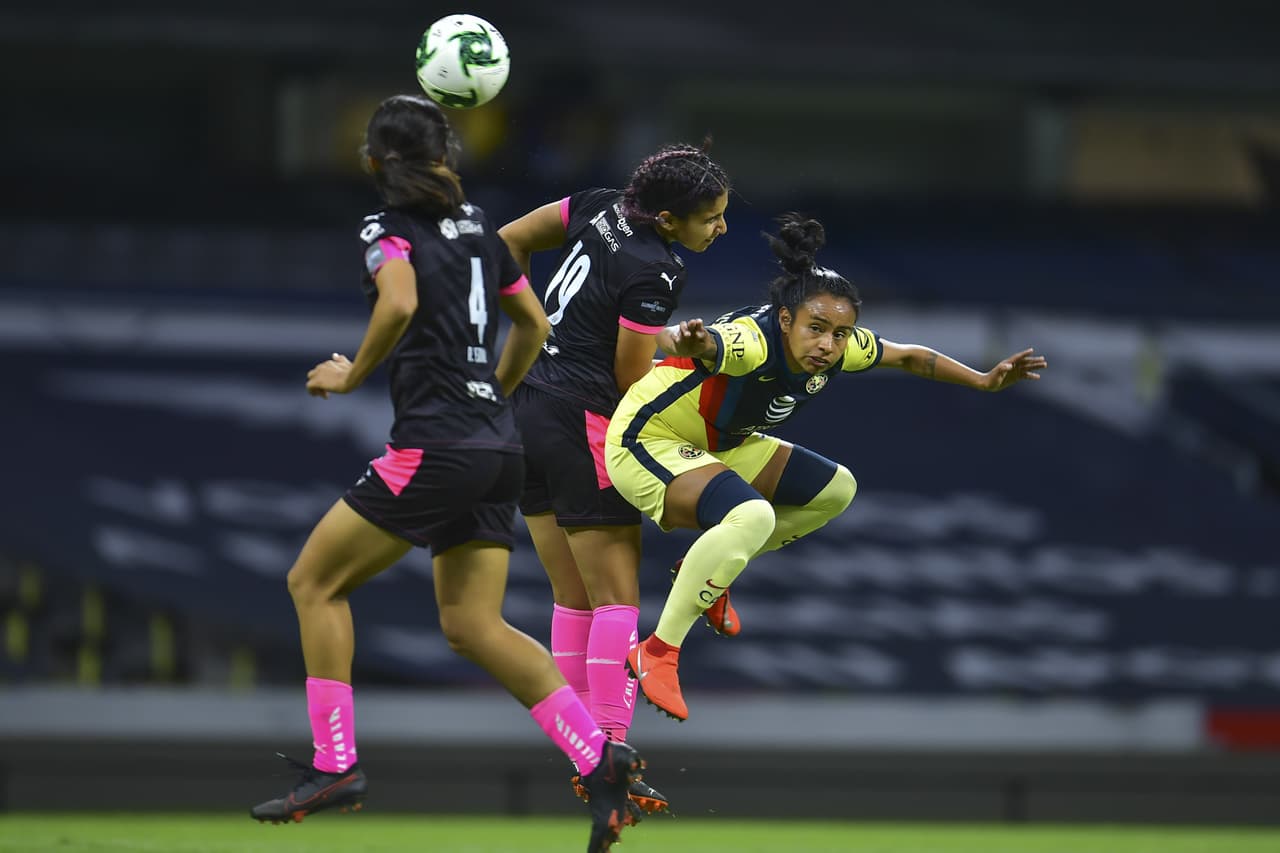 Christina Burkenroad (18’) abrió el marcador para las visitantes y Diana Evangelista (31’) creció la diferencia. Mónica Monsiváis (33’) anotó el 0-3 cobrando una pena máxima. Dorian Hernández (47’) descontaba para las Águilas, pero Rebeca Bernal (75’) selló la tremenda victoria. Daniela Espinosa falló dos tiros de penal.