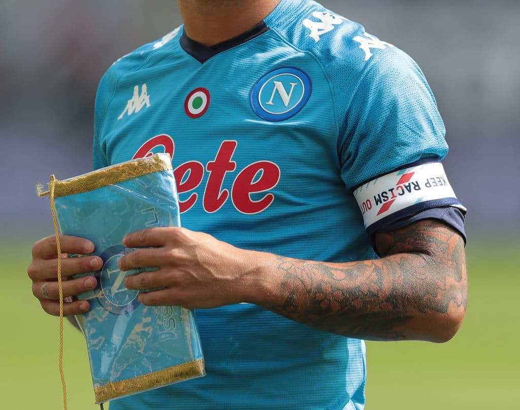 Con goles de Mertens e Insigne, los del Napoli se imponen ante el Parma. El mexicano Hirving Lozano tuvo participación importnate en el partido; jugó 83 minutos en la primera fecha de la Serie A.