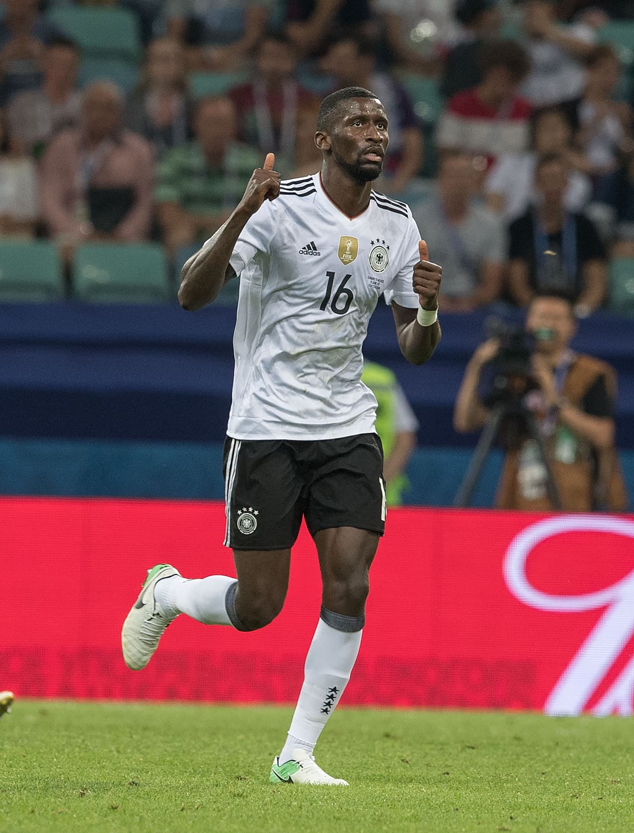 Antonio Rüdiger podría salir del A.S. Roma rumbo al Chelsea.