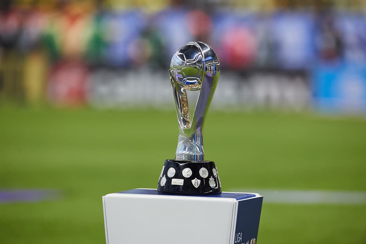 <b>¿Prefieres temporada o torneo corto?</b>
<br>La realidad sería muy distinta si se hubiera continuado con el formato antiguo de temporada larga, ninguno de los 11 puntos anteriores se habría cumplido; sin embargo, esto es lo que ha sucedido en Liga MX.