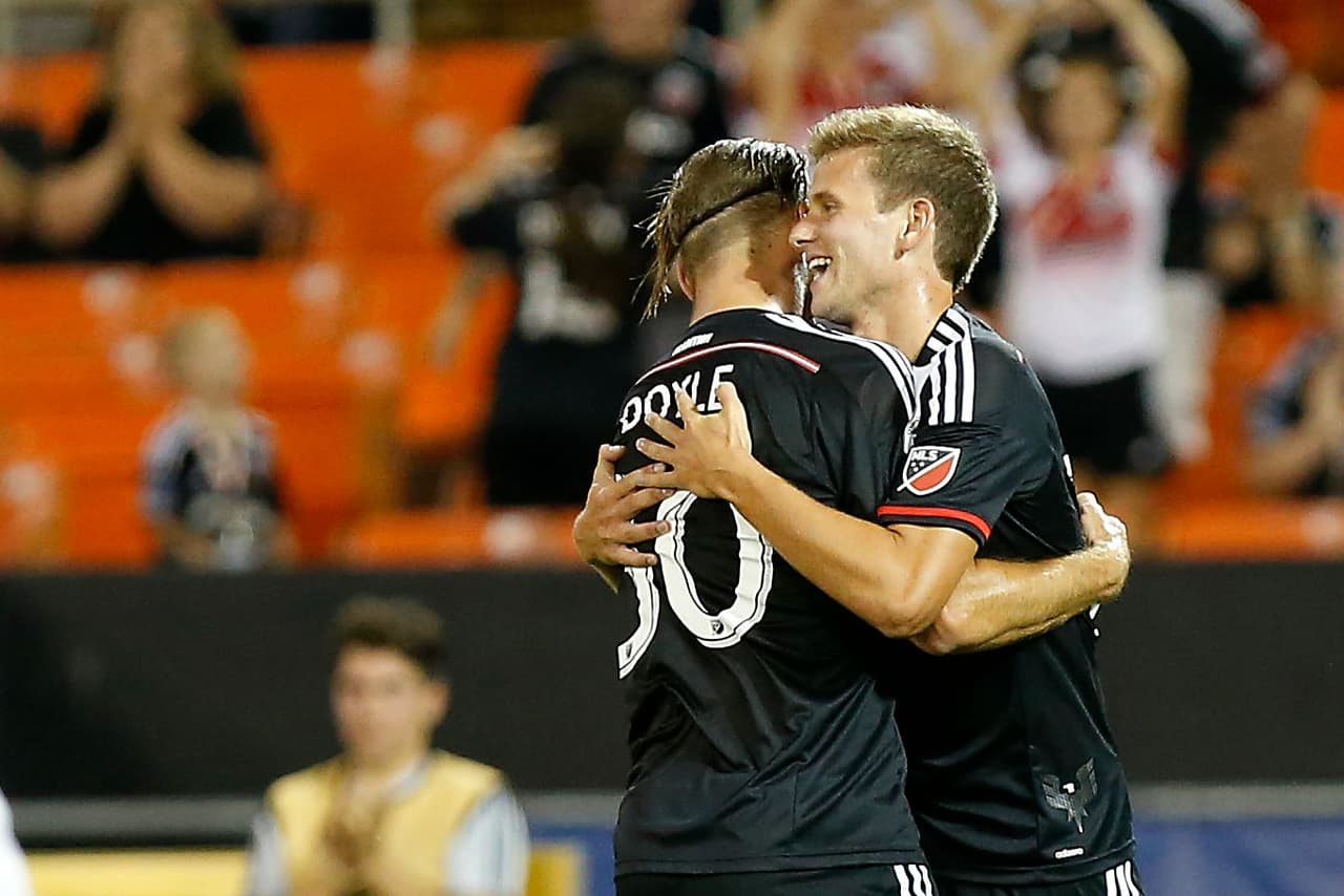 DC United celebra triunfo ante Montego Bay