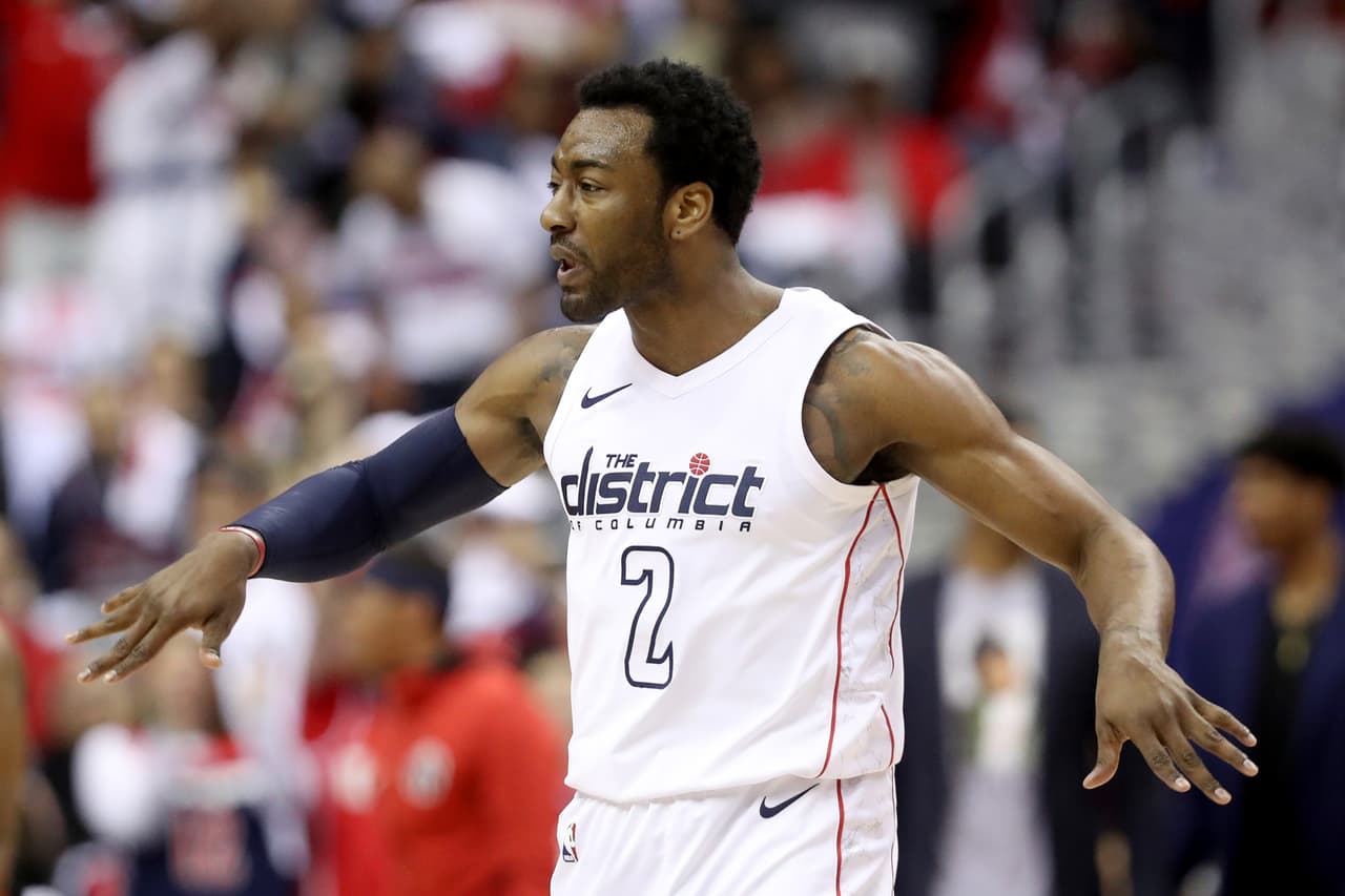 Washington Wizards venció 106-98 a Toronto Raptors y puso la serie de playoffs de NBA en igualdad 2-2, en un partido donde mostró jerarquía y su mejor versión en casa.