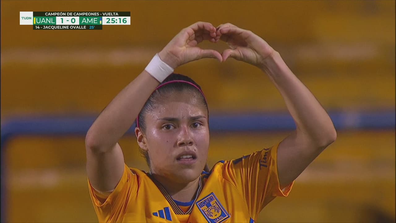 ¡Golazazazo de la Maga! Ovalle la pone en el ángulo para el 1-0