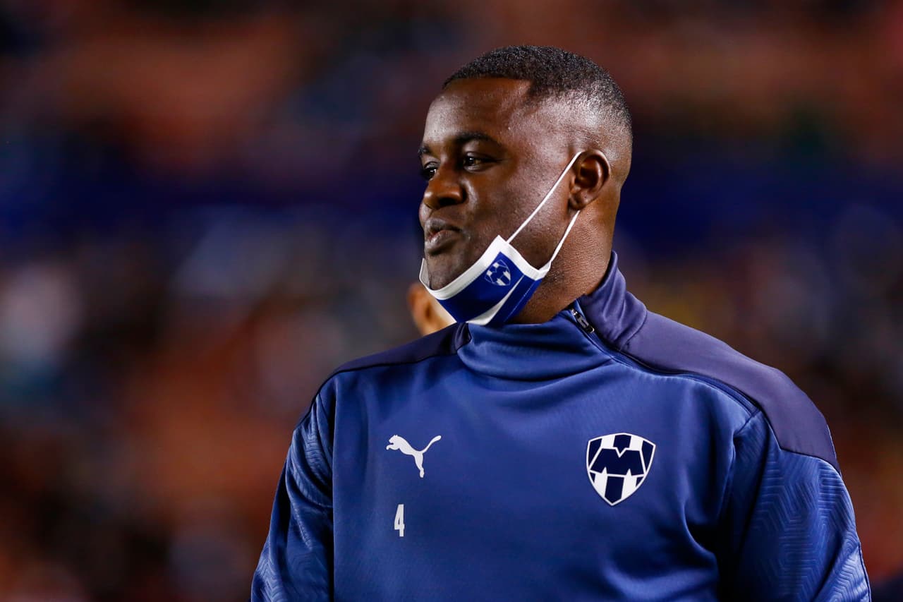 Joel Campbell apenas jugó seis meses en Rayados con poco rendimiento.