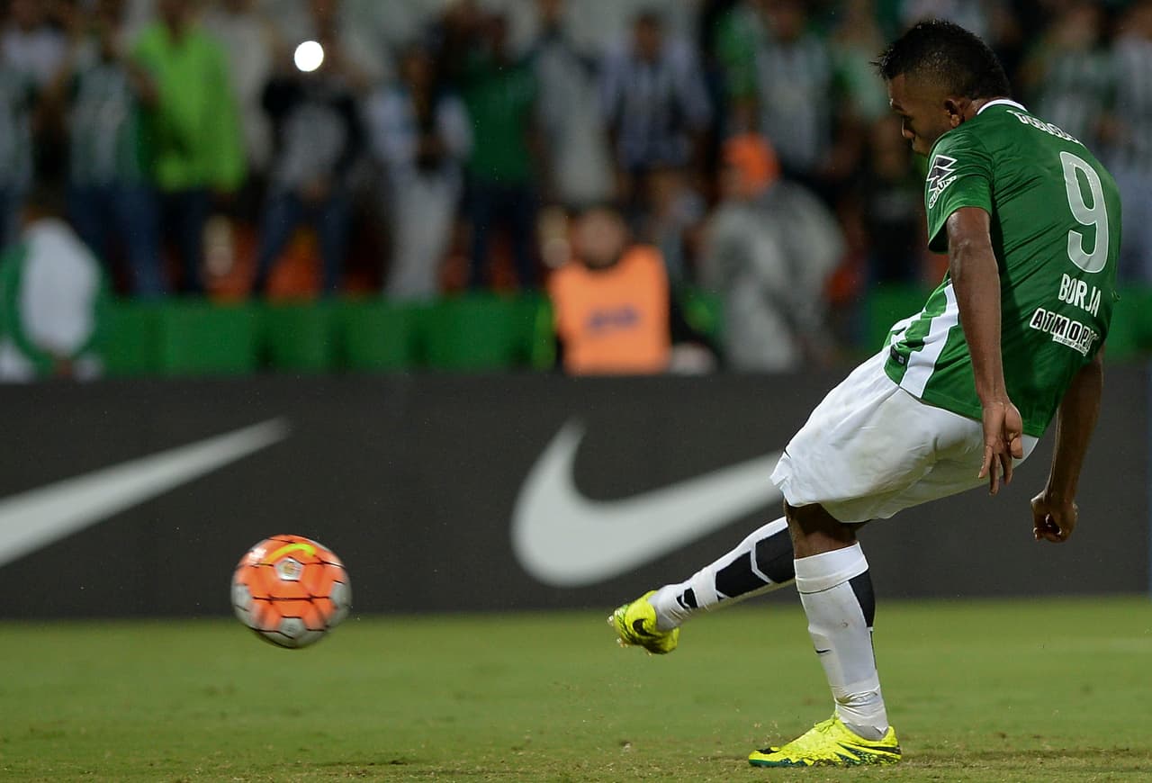 Borja es el cuarto goleador Mundial, igualado con 39 tantos con Zlatan Ibrahimovic y superado por Lionel Messi (49), Luis Suárez (46) y Cristiano Ronaldo (41). El colombiano escolta a los tres grandes del Barcelona y Real Madrid.