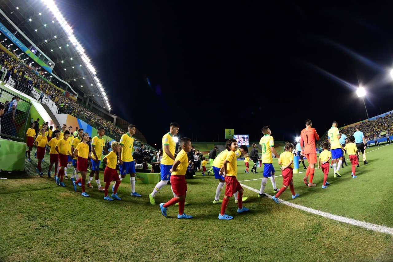 Salen los dos equipos finalistas en busca de la Copa del Mundo.