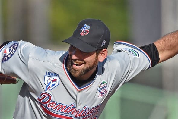 La derrota dominicana cayó en las alforjas de Carlos Pimentel (0-1) segundo de los siete pitchers a los que echó mano el director Audo Vicente.
