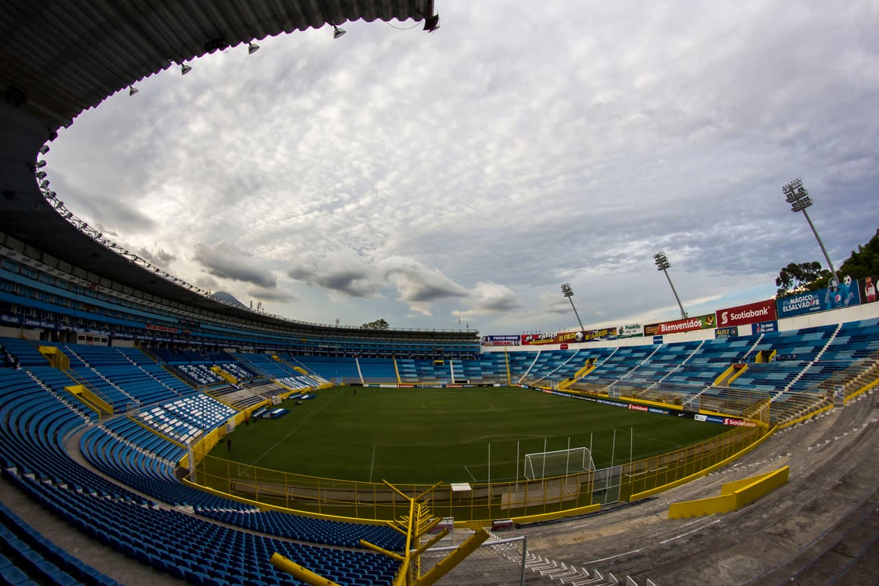 El estadio ha sido sede del equipo salvadoreño en nueve eliminatorias mundialistas, desde 1977 hasta el 2013, ya sea en encuentros de primera fase, rondas intermedias o en el hexagonal final.