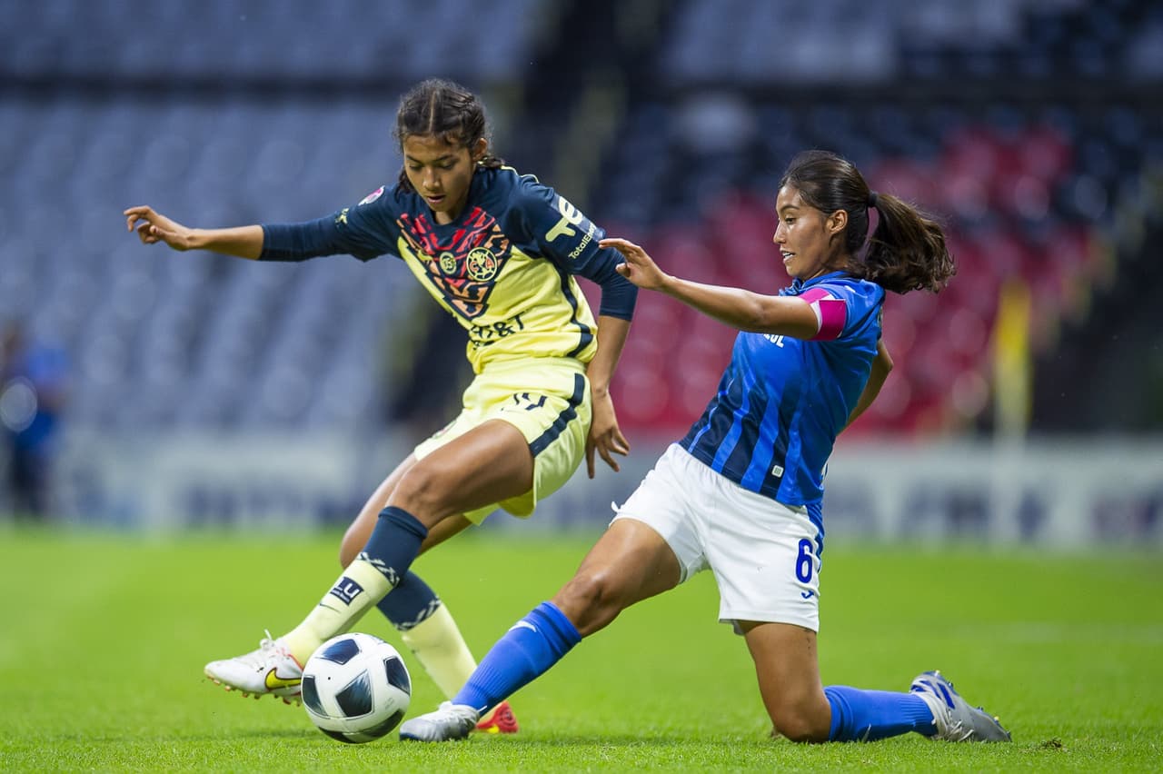 Las Águilas se impusieron con un doblete de Daniela Espinosa.