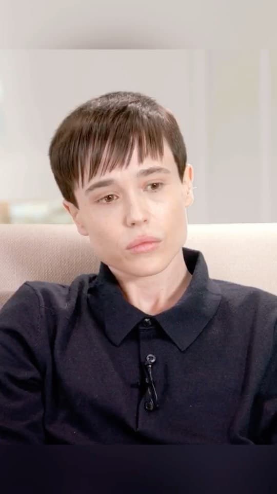 Se ha vuelto cada vez más común que algunas personas que se identifican como no binarias usen un pronombre singular "ellos".