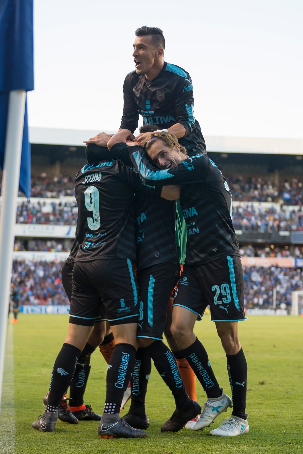 Querétaro: Cociente - 1.1354 (Producto de 109 puntos en 96 encuentros).