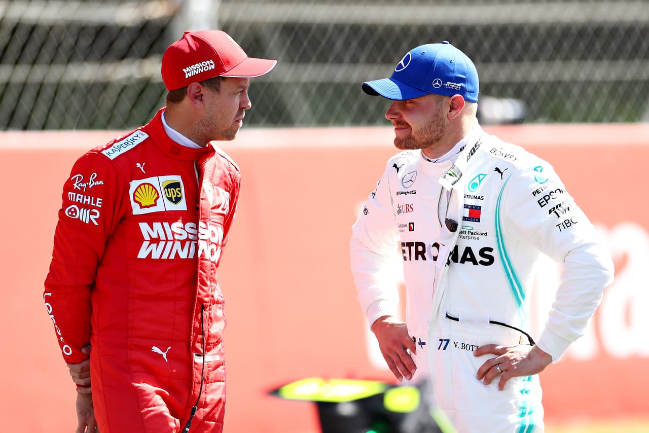 El primer lugar en la grilla de partida para este domingo, en Montmeló, quedó en manos de Valtteri Bottas quien como en las prácticas impuso su velocidad. El Top 3 lo completaron Lewins Hamilton y Sebastian Vettel, mientras que el mexicano Sergio 'Checo' Pérez partirá en la casilla 15.