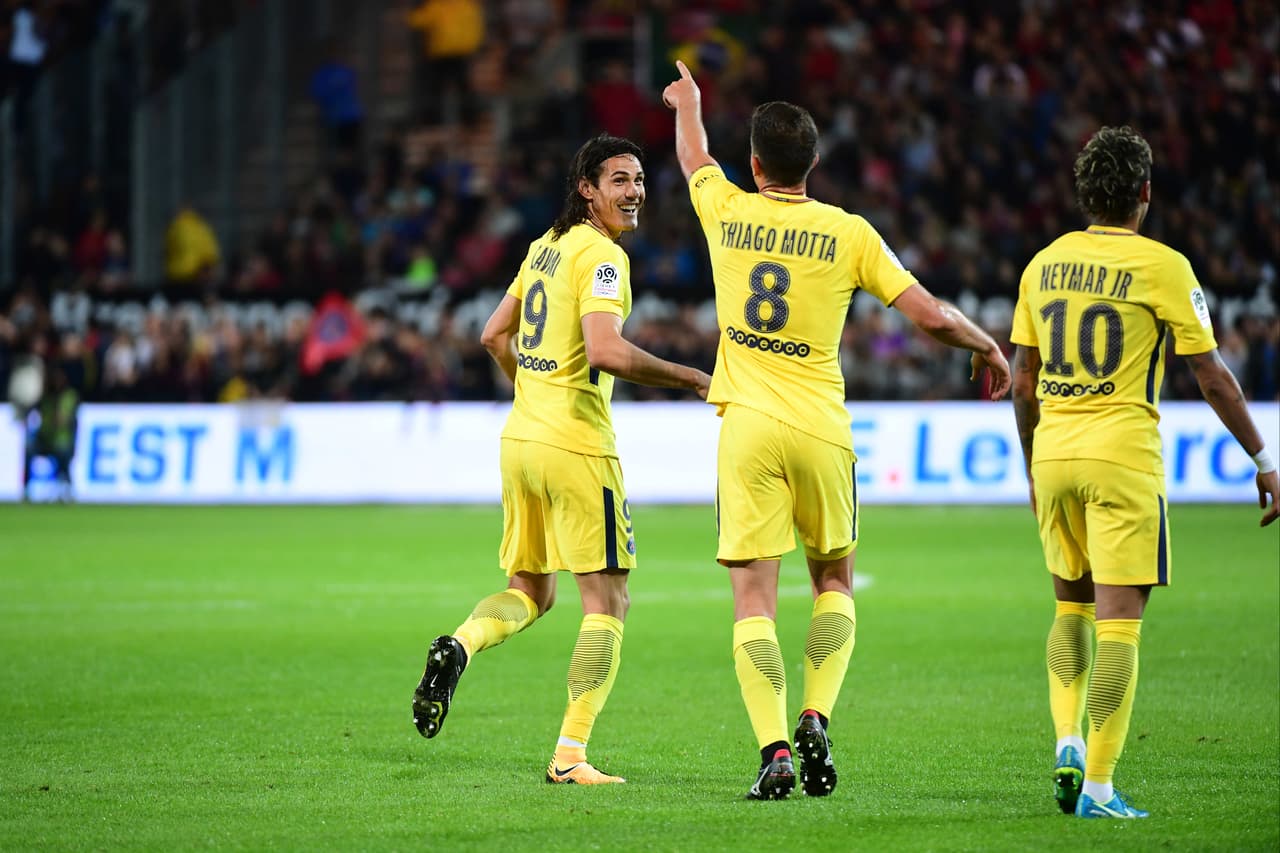 Por otro lado, el París alineó casi a todos sus brasileños: solamente faltó Lucas Moura.