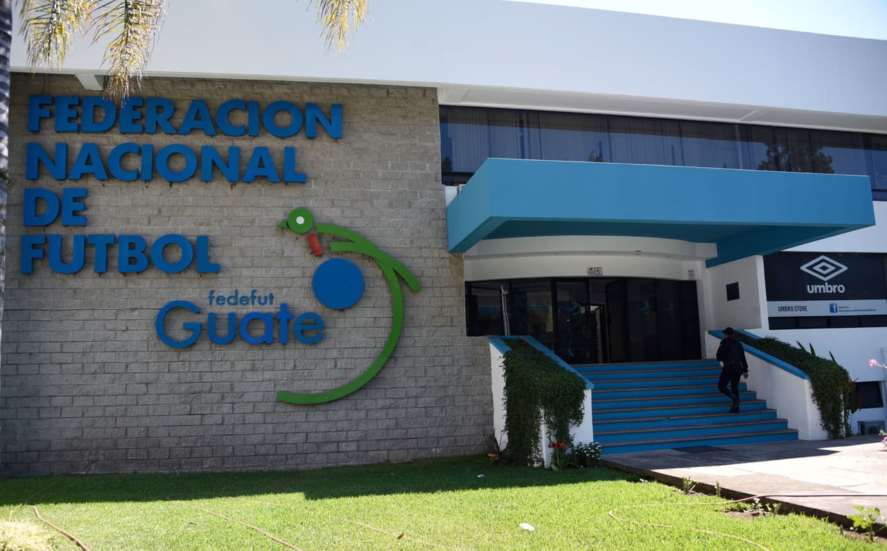 Tras año y medio, FIFA levantó la suspensión a Guatemala
