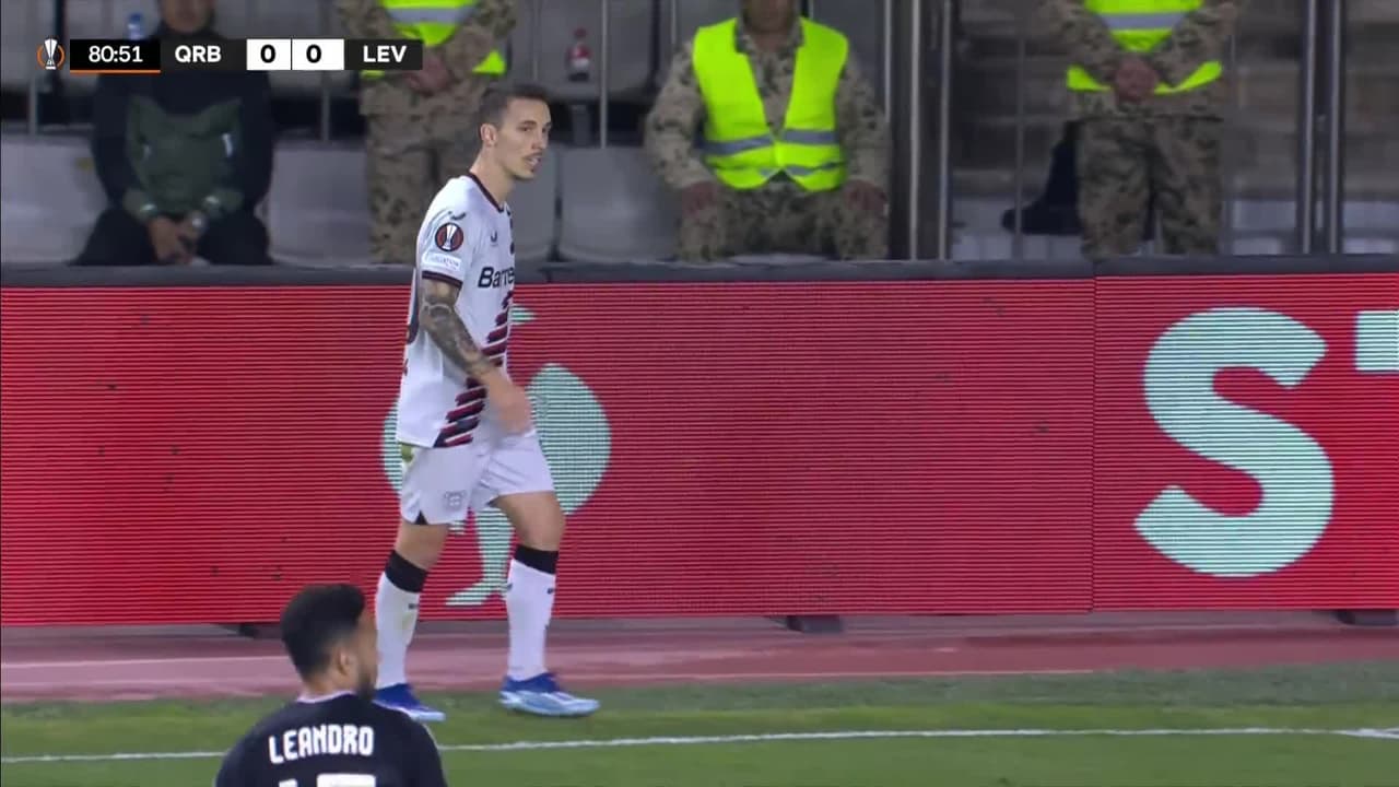 ¡TIRO ATAJADO! disparo por Robert Andrich.