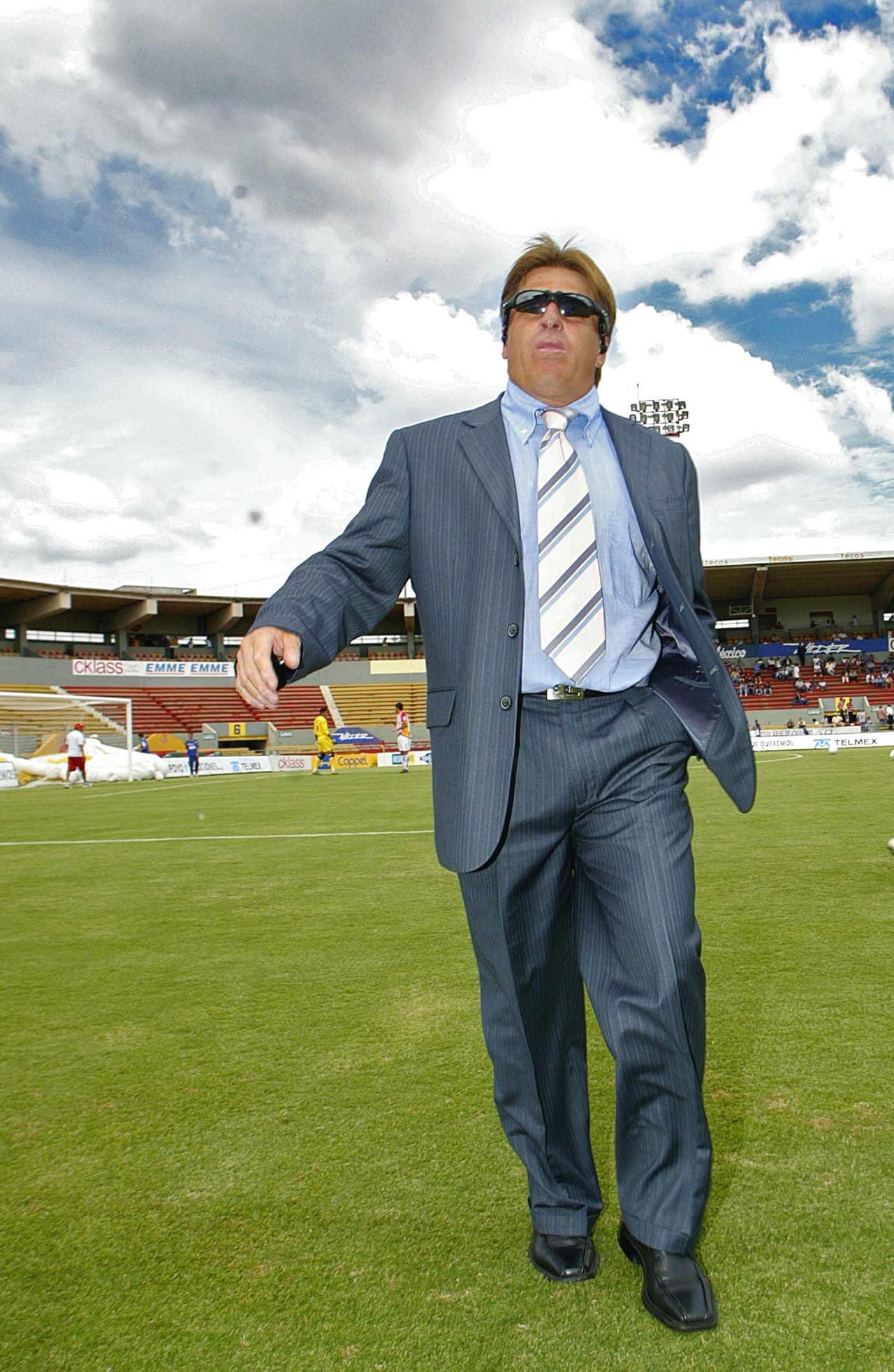 Pero mientras eso sucedía, llegó a dos finales con Monterrey las cuales perdió en el Apertura 2004 y el Apertura 2005.