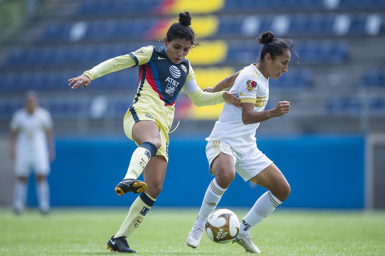 La jugadoras del América no pueden meter ni las manos y las regias se encargan de golear 0-4 al conjunto capitalino.
