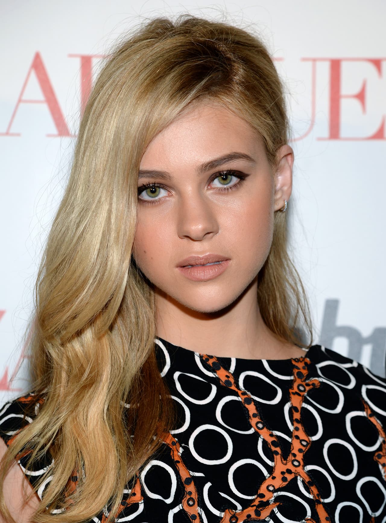 Victoria Beckham ha expresado más de una vez su total aprobación hacia Nicola ya que es otra aficionada de la relación de su hijo.
<br>