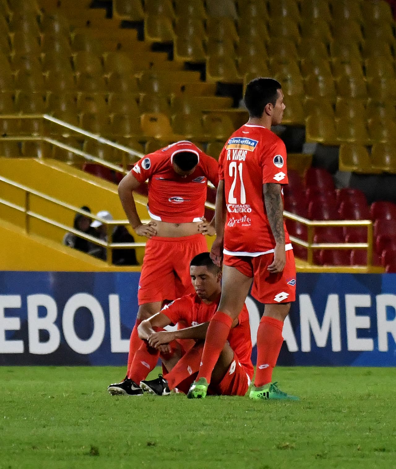 Es así el relato de cómo el que podría ser el penalti más vergonzoso al estilo Panenka fue parte de la eliminación de Independiente FBC contra La Equidad en la Copa Sudamericana, en un hecho llamativo a nivel mundial.