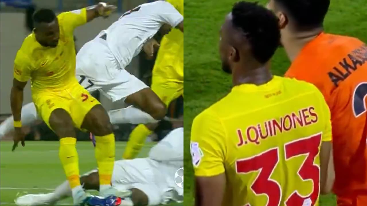 Julián Quiñones es expulsado por dura falta un rival en Arabia Saudita