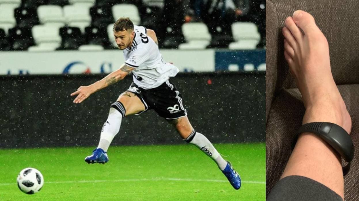 El ariete del Rosenborg tiene un localizador en el tobillo.
