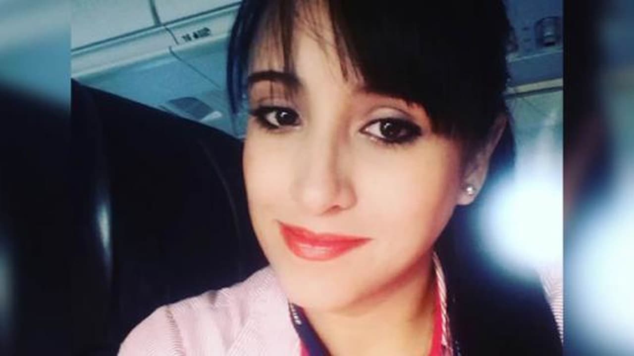Ximena Suárez, sobrecargo de la aeronave, fue una de las seis personas que también sobrevivió al accidente. La boliviana sufrió diversas diversas fracturas en el cuerpo y fue atendida de emergencia.