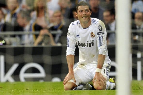 So obsesión por marcar en este duelo era tanta que le jugaba en contra.