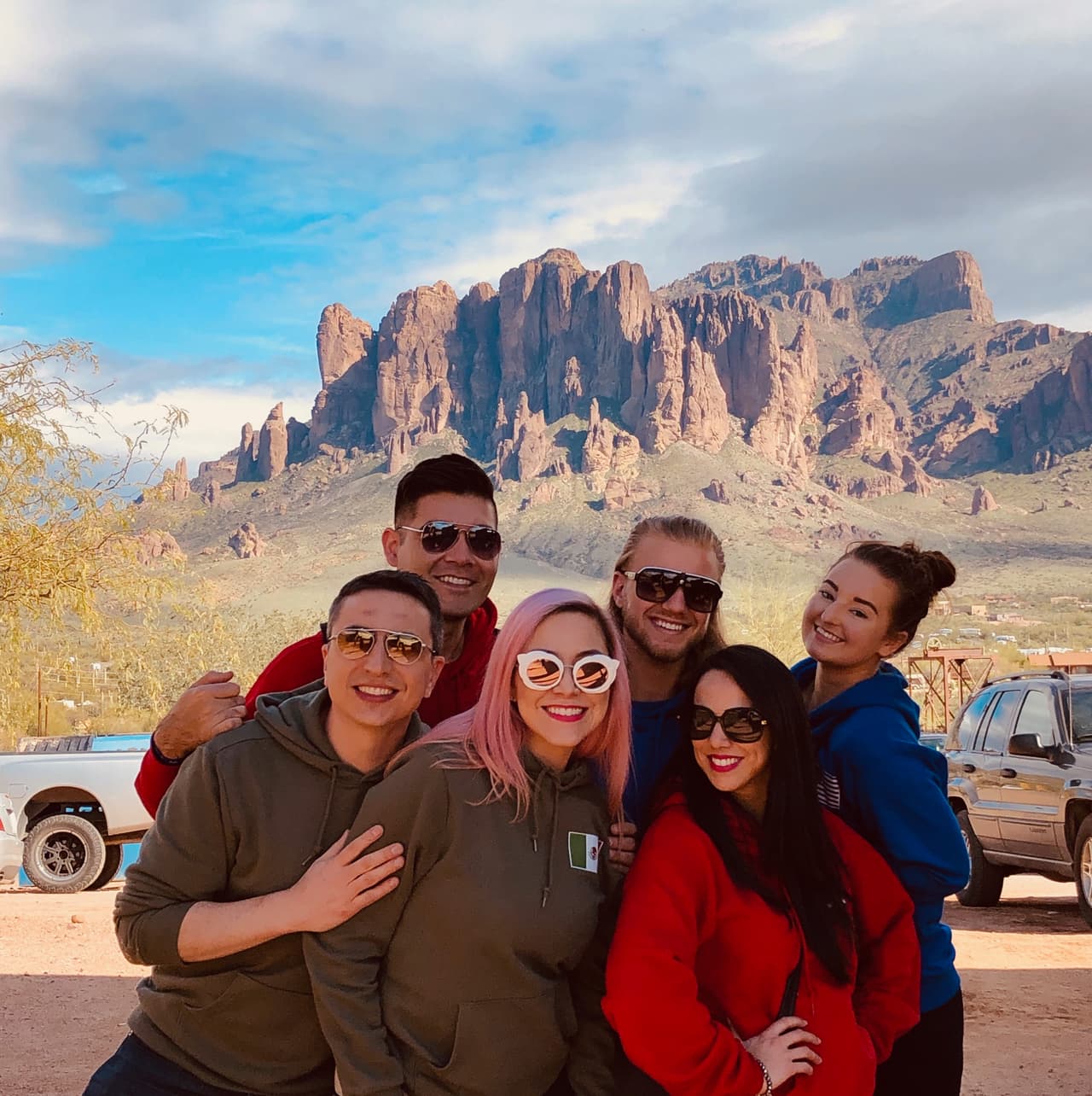 Con el estilo del Viejo Oeste, los participantes de 'La Carrera' vivieron en Nashville y sus hermosos paisajes el noveno capítulo de esta competencia por pases a la Final de la Copa Oro.