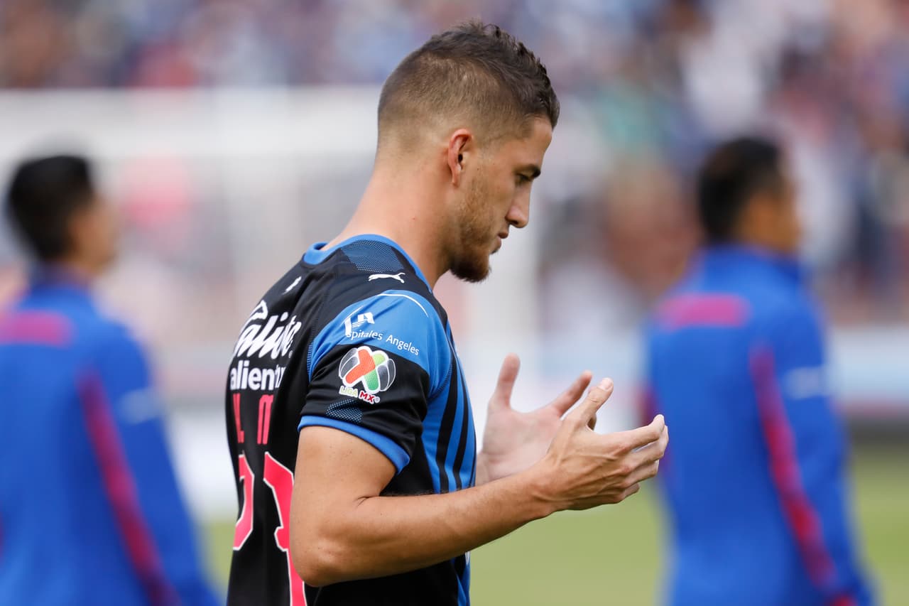 <b>Defensa: </b>Hiram Mier (Querétaro, 9)