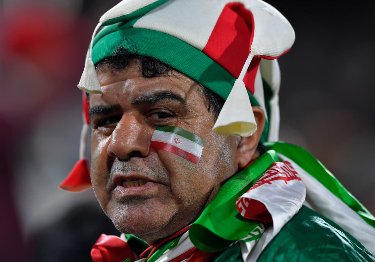 Los hinchas le dan un color a la fiesta de la Copa de Naciones Asiáticas que vive la intensidad en Cuartos de Final con los duelos de Irán que venció a China (foto) y de Japón que derrotó a Vietnam.