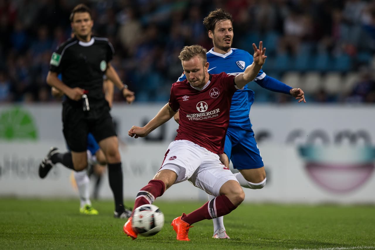 Cedric Teuchert llegará como refuerzo del Nuremberg de la segunda división de Alemania al Schalke en la Bundesliga, como una de las grandes promesas del ataque en su país.