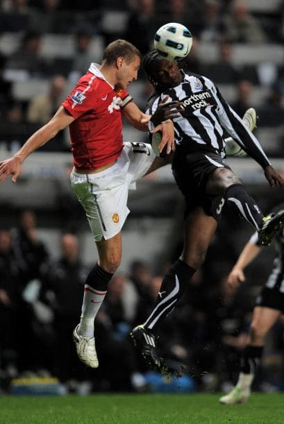 El duelo se tornó poco espectacular por la tónica defensiva que llegó a mostrar el Newcastle.