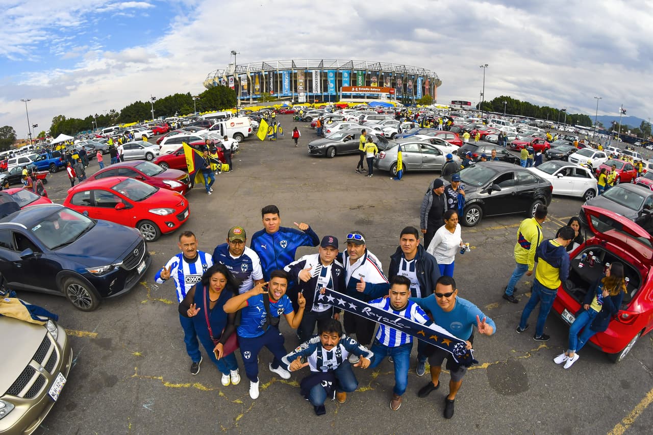 Gran ambiente familiar, en el Estadio Azteca, previo a la final del Apertura '19 entre el América y los Rayados de Monterrey.