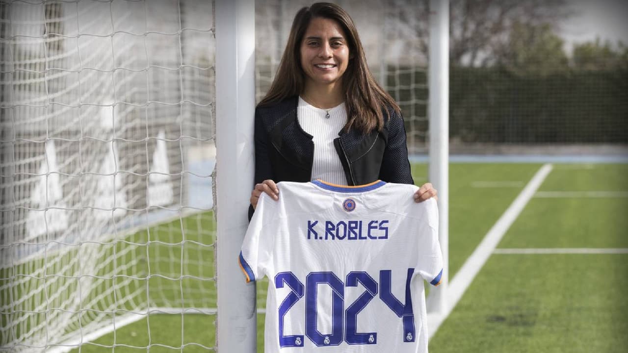 Video: Kenti Robles extiende contrato con el Real Madrid