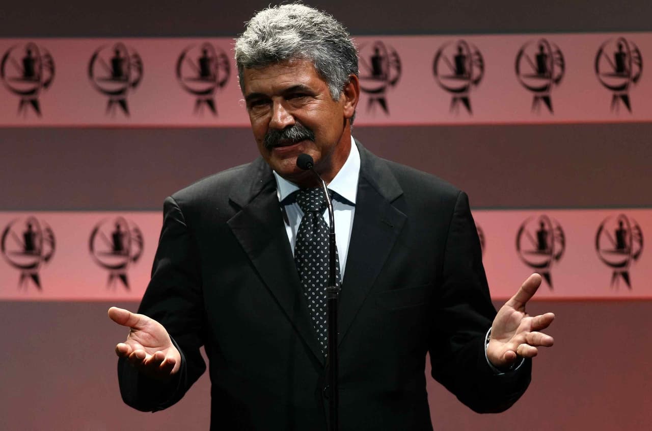 Los maestros que han dado cátedra en el futbol | Fueron alumnos en el terreno de juego para convertirse en leyendas como estrategas.