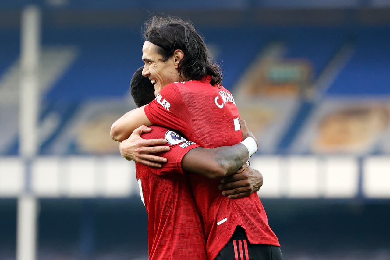 Edinson Cavani hizo su primer gol con Manchester United