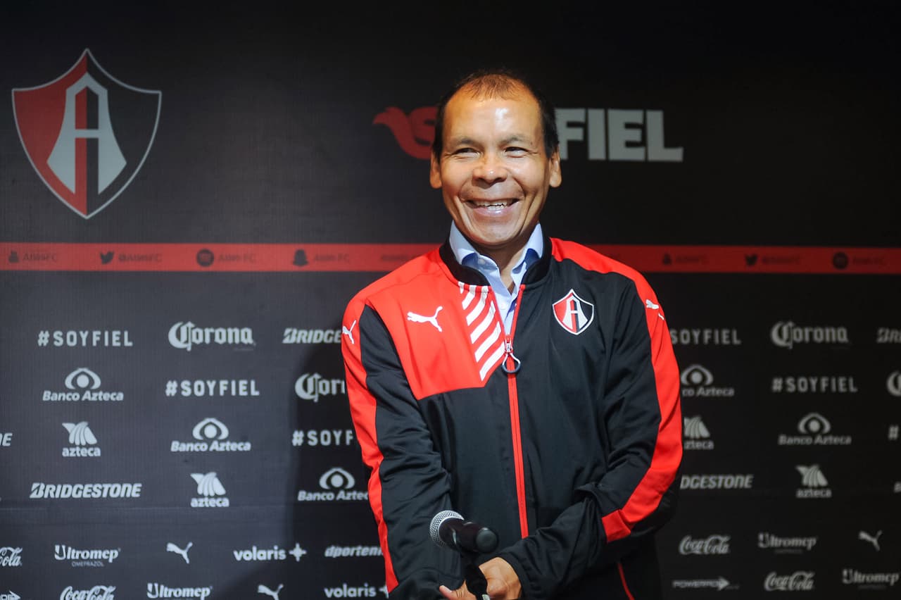 Siguiendo con los cambios en los banquillos, José Guadalupe Cruz llegó al Atlas luego de su aventura con Dorados de Sinaloa, el “Profe” buscará su revancha con los Zorros en el año de su centenario.