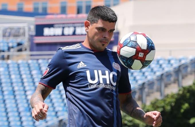 ¿Quién es Gustavo Bou? Descubre detalles sobre la carrera y personalidad del nuevo 'Rev'