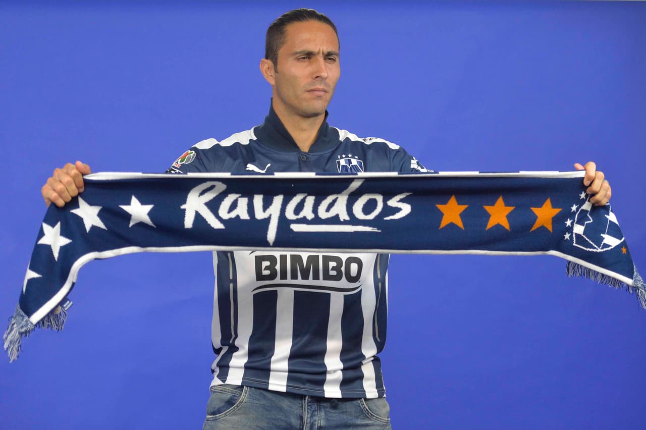 Aldo de Nigris: Lució poco, estuvo 7 minutos en la cancha. No pesó. Sin calificación.