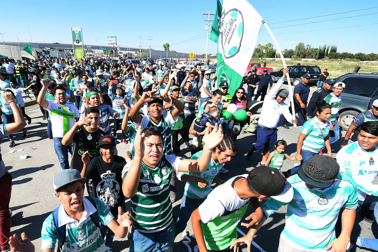 Mejor fan j 14 apertura 2016