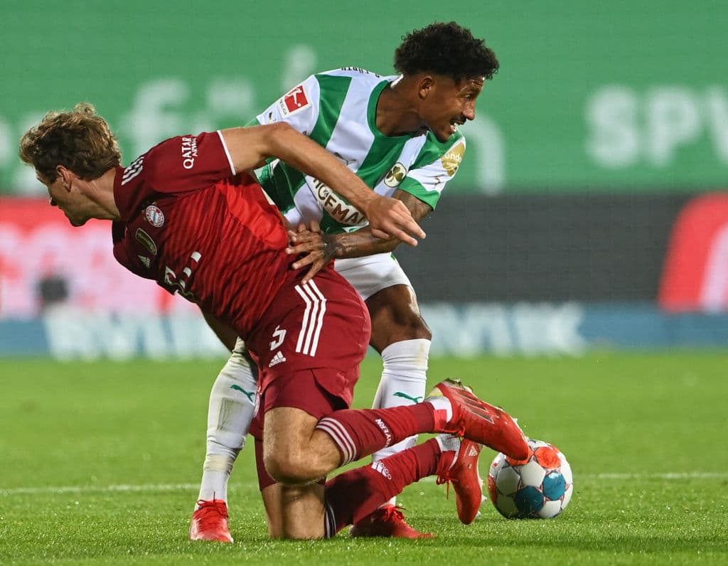 Aunque Robert Lewandowski no aparece, el Bayern Munich vence 1-3 en su visita al Greuther.