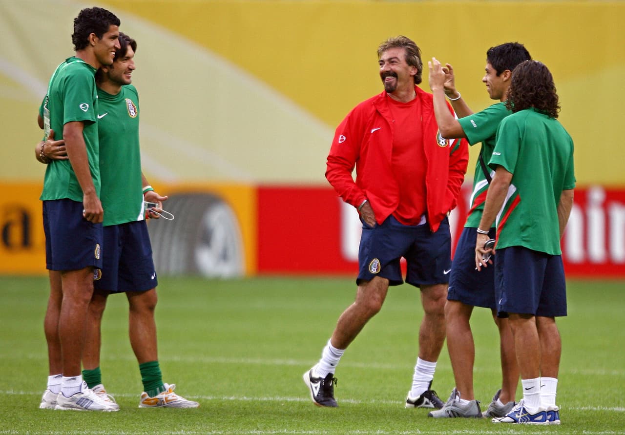 Guardado compartió con los grandes en ese 'Tri' del 2006 y esa trayectoria le sirvió para dar el paso a Europa, donde sus conceptos han mejorado con el paso de los años.