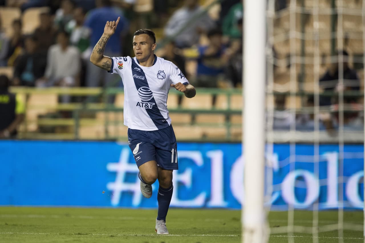 Victoria 4-0 de Puebla contra León que deja al ganador en esta Jornada 14 en el puesto 11 con 18 puntos, apenas a dos unidades del octavo.